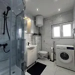 Modern For Two In Apartmán Kaštela